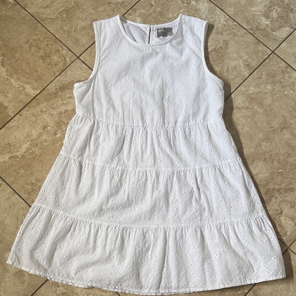 ASOS White Eyelet Tiered Sleeveless Minidress; lined, Size 6